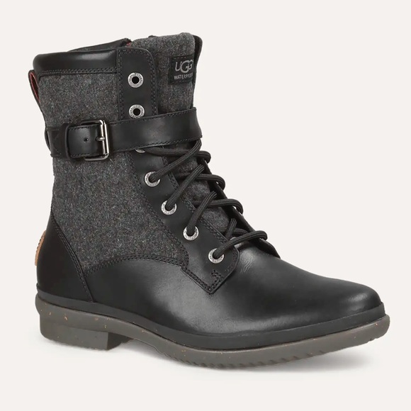 UGG Shoes - UGG, size 6.5, Women's Black and Gray Lace-Up Kesey Boots